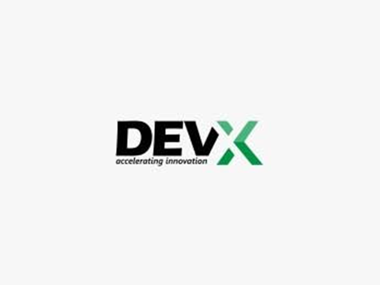 DevX logo